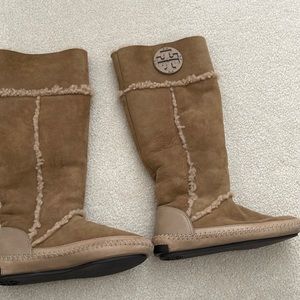Tory Burch Shearling Boot Size 7